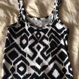 Banana Republic size small tank